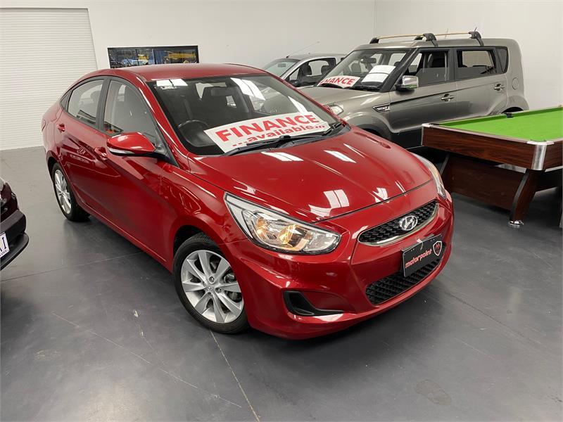 >2019 HYUNDAI ACCENT 4D SEDAN SPORT RB6 MY19