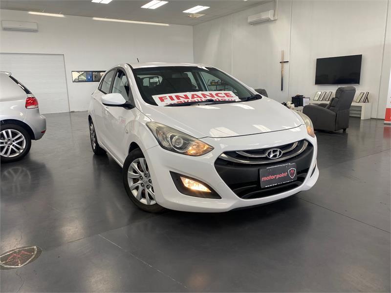 >2013 HYUNDAI i30 5D HATCHBACK ACTIVE GD MY14